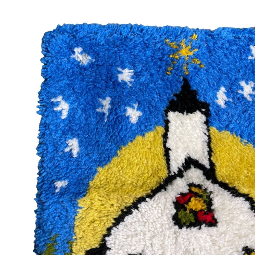 Vintage Christmas Handmade Wall Hanging Church Stars Holiday Latch Hook Rug - Picture 3 of 9